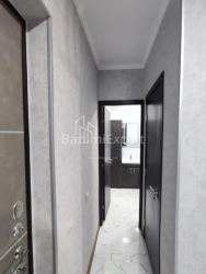Daire 71.5 m² Daire - Şerif Khimshiashvili, Batumi, Gürcistan