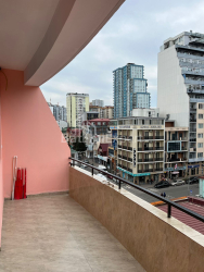 Daire 70 m² Daire - Alexandra Puşkin, Batumi, Gürcistan