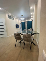 Daire 3-oda 64 m² - Niko Pirosmani, Batumi