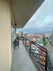 Daire 100 m² Daire - İlya Çavçavadze, Batumi, Gürcistan