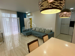 Daire 3-oda 82.5 m² - Giorgi Brtskinvale, Batumi