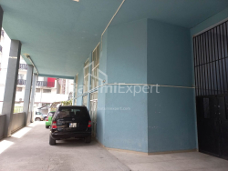 Dükkan 128 m² - Angisa, Batumi