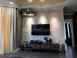 Daire 82 m² Daire - Tbel-Abuseridze, Batumi, Gürcistan