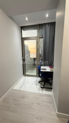 Daire 98.2 m² Daire - Şerif Khimshiashvili, Batumi, Gürcistan