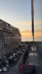 Daire 98.2 m² Daire - Şerif Khimshiashvili, Batumi, Gürcistan