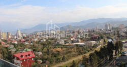 Daire 1-oda 88.4 m² - Lech ve Maria Kachinsky, Batumi