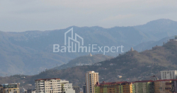 Daire 1-oda 88.4 m² - Lech ve Maria Kachinsky, Batumi