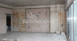 Daire 75.57 m² Daire - Lech ve Maria Kachinsky, Batumi, Gürcistan