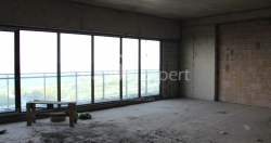 Daire 1-oda 75.6 m² - Lech ve Maria Kachinsky, Batumi