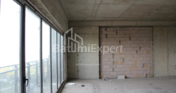 Daire 172.68 m² Daire - Lech ve Maria Kachinsky, Batumi, Gürcistan