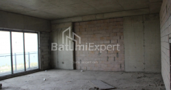 Daire 1-oda 75.8 m² - Lech ve Maria Kachinsky, Batumi
