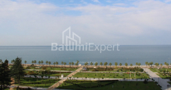 Daire 1-oda 75.8 m² - Lech ve Maria Kachinsky, Batumi
