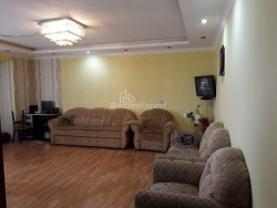 Daire 3-oda 105 m² - Ahalgazrdoba, Makhinjauri