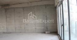 Daire 172.68 m² Daire - Lech ve Maria Kachinsky, Batumi, Gürcistan