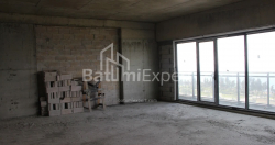 Daire 75.75 m² Daire - Lech ve Maria Kachinsky, Batumi, Gürcistan