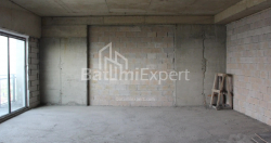 Daire 75.75 m² Daire - Lech ve Maria Kachinsky, Batumi, Gürcistan