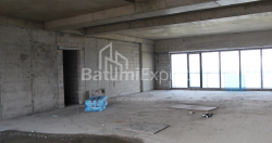 Daire 172.49 m² Daire - Lech ve Maria Kachinsky, Batumi, Gürcistan