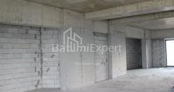Daire 172.49 m² Daire - Lech ve Maria Kachinsky, Batumi, Gürcistan