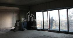 Daire 2-oda 89.4 m² - Lech ve Maria Kachinsky, Batumi